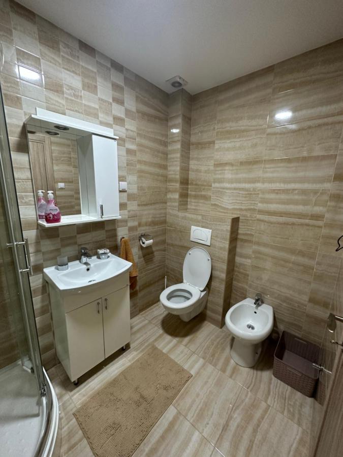 Kropa Apartman 波德戈里察 外观 照片