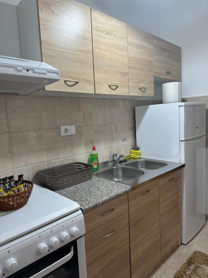 Kropa Apartman 波德戈里察 外观 照片