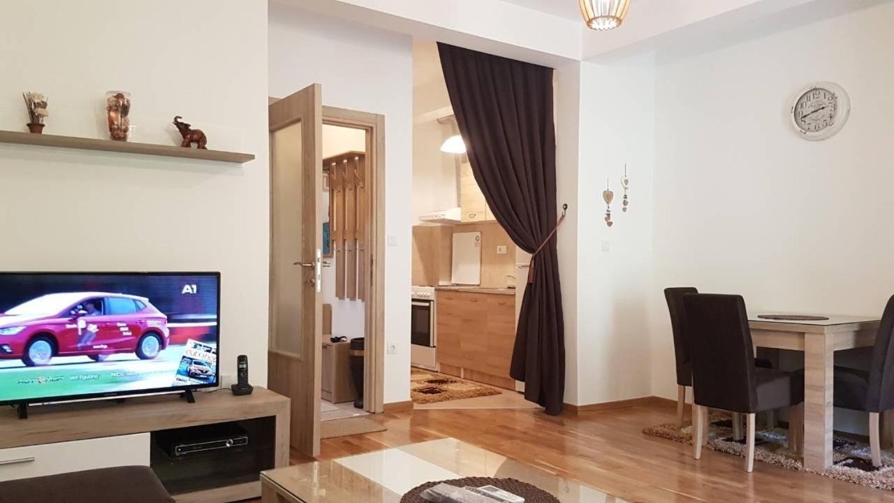 Kropa Apartman 波德戈里察 外观 照片